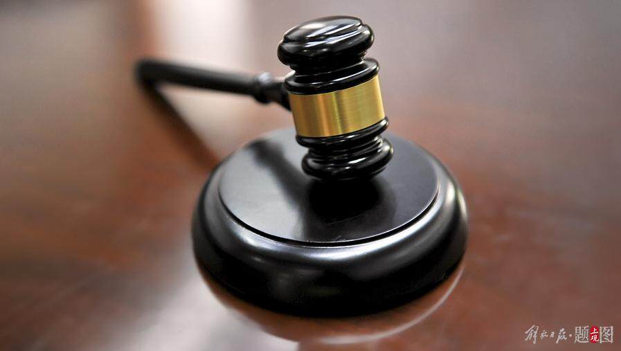 上海一租客洗澡时触电身亡,房主被判赔偿110万,二房东也要赔31万